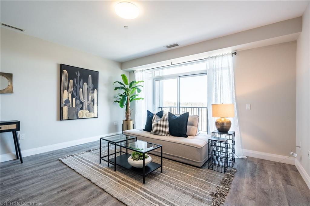 441-1 Redfern Avenue Property Photo 10
