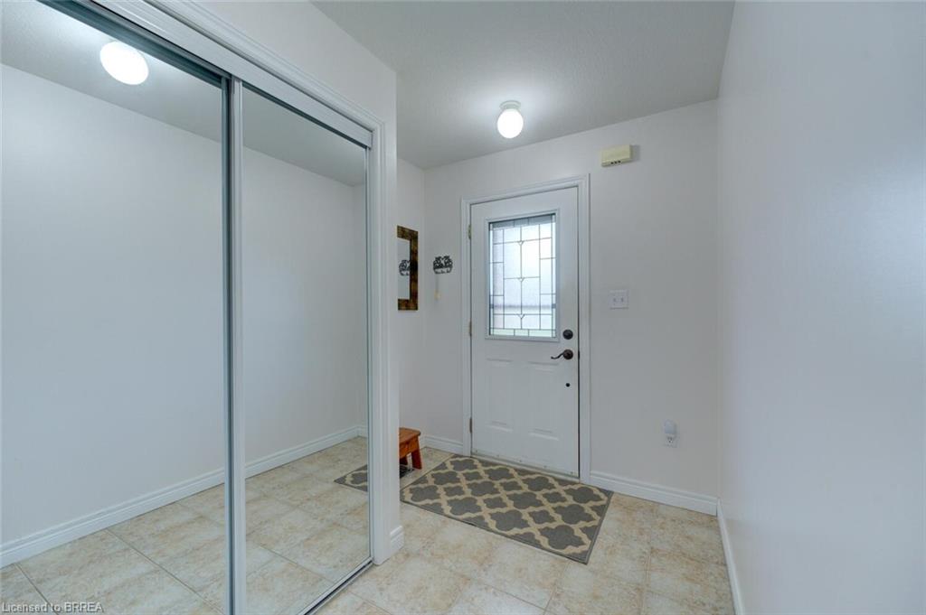 68 Garden Avenue Property Photo 3