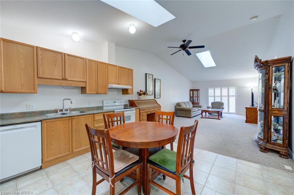 68 Garden Avenue Property Photo 4