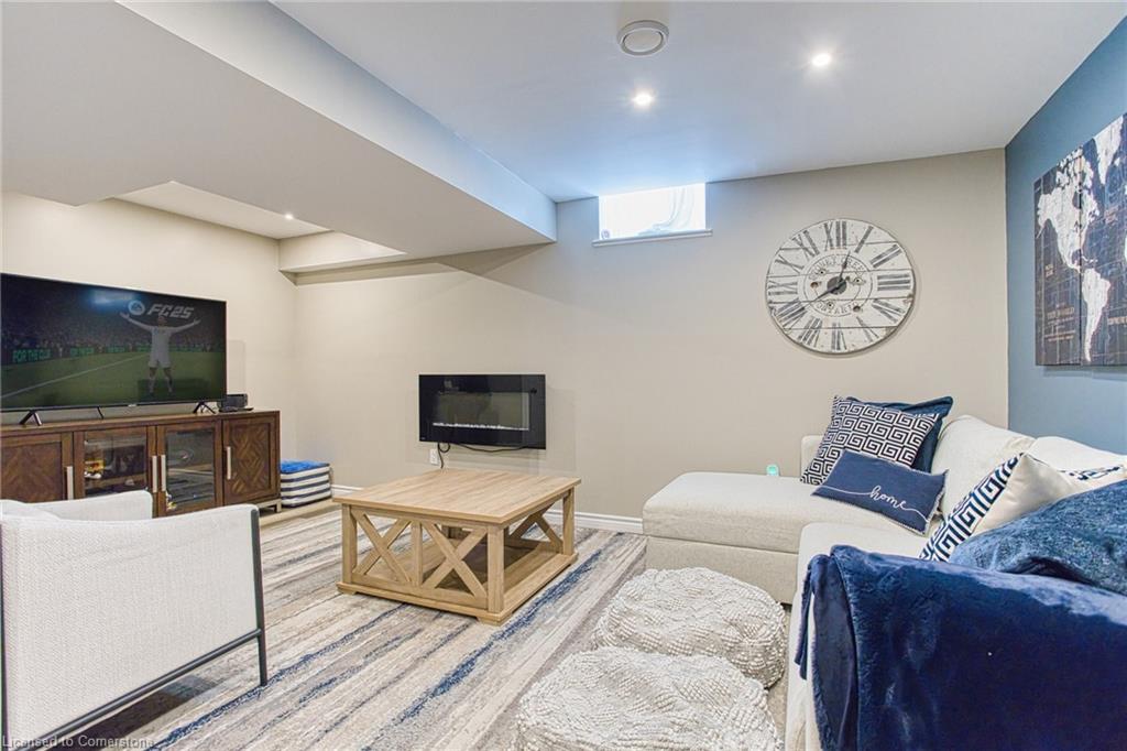 42 Pinot Crescent Property Photo 28