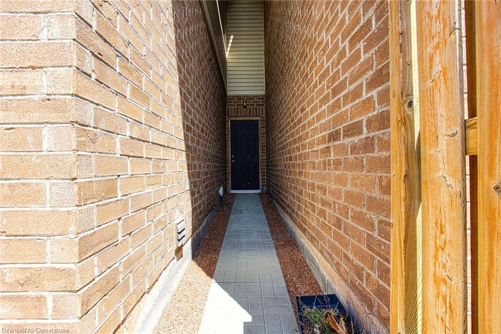 42 Pinot Crescent Property Photo 32