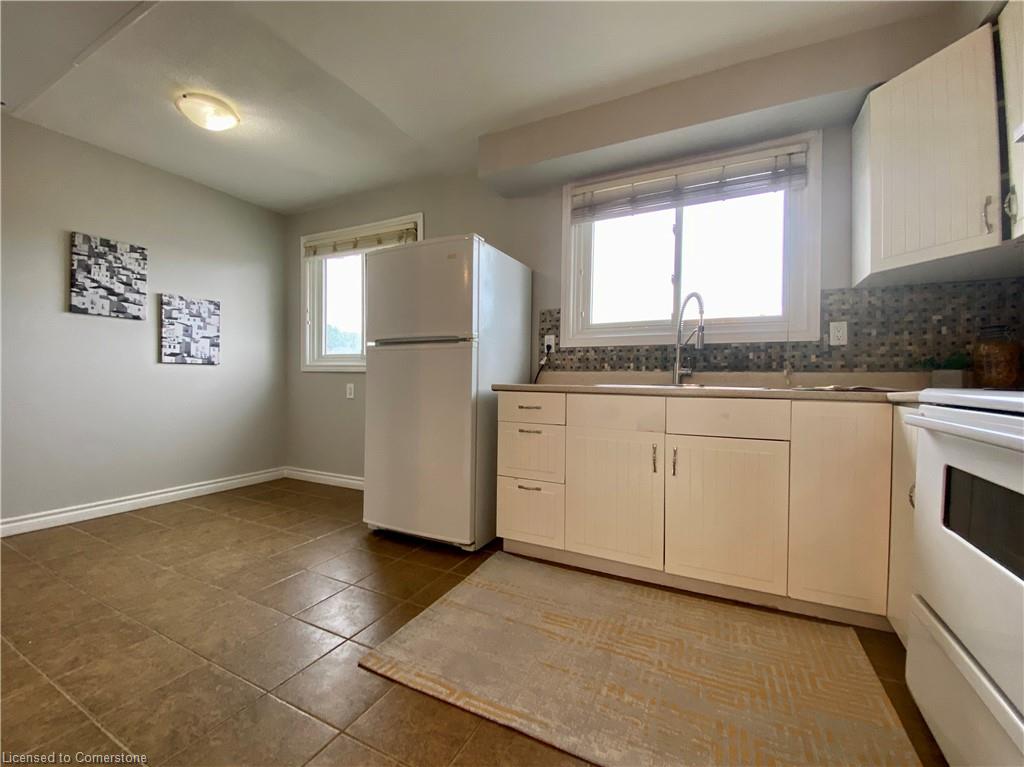3-1025 Upper Gage Avenue Property Photo 6