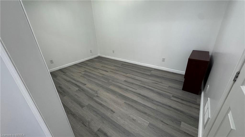 340 Henry Street Property Photo 8