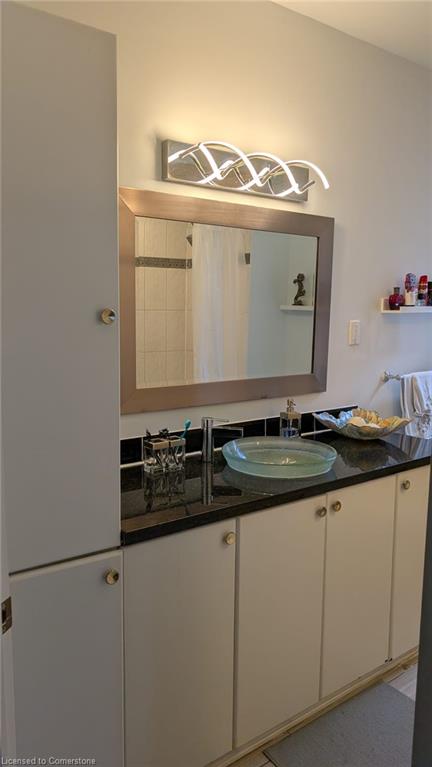 469 King William Street Property Photo 20