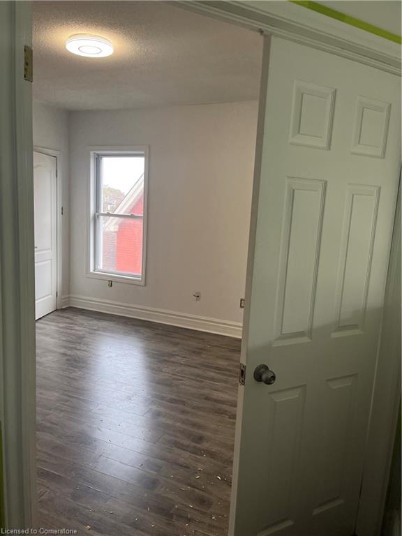 469 King William Street Property Photo 24