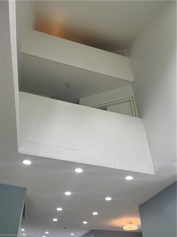 469 King William Street Property Photo 25