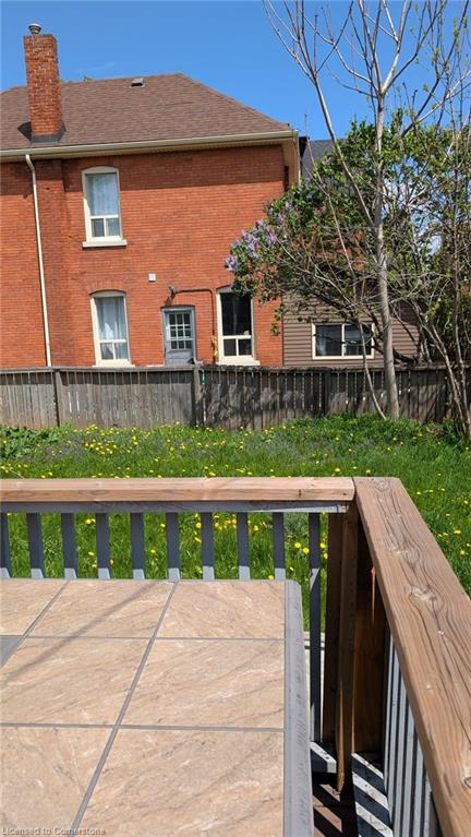 469 King William Street Property Photo 27
