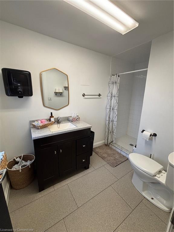 140 Locke Street S Property Photo 12