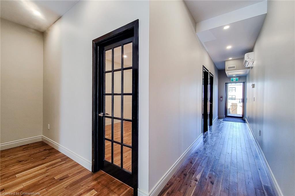1-100 George Street Property Photo 15