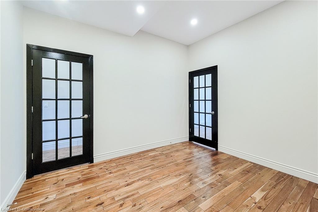 1-100 George Street Property Photo 16