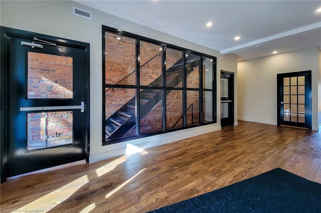 1-100 George Street Property Photo 23