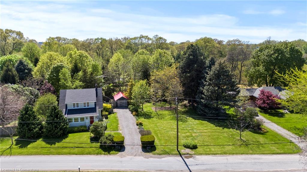 1386 Mcnab Road Property Photo 1