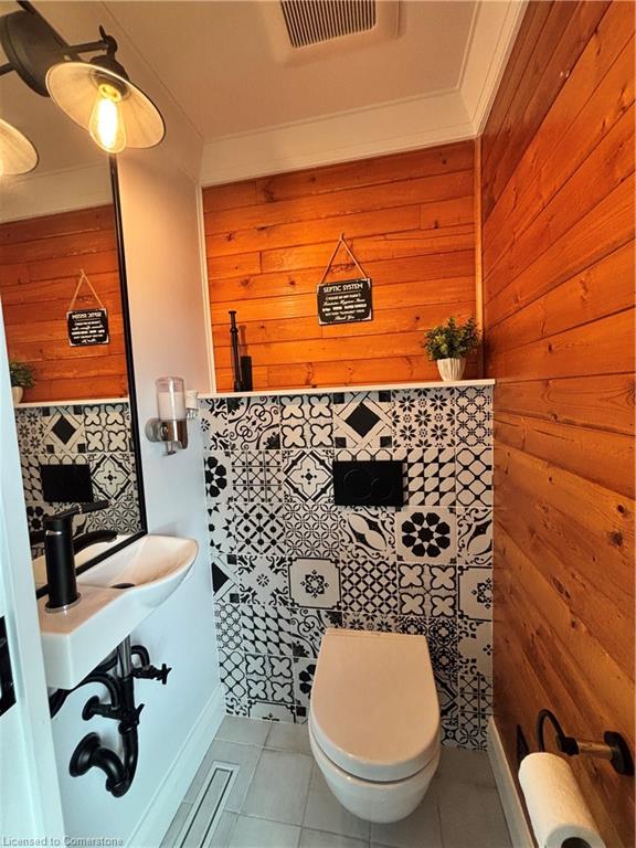 1231 Lakeshore Road Property Photo 10