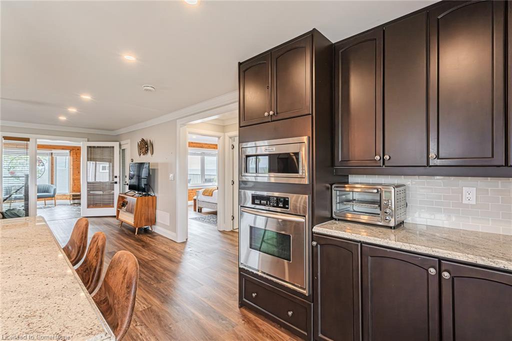 1231 Lakeshore Road Property Photo 17