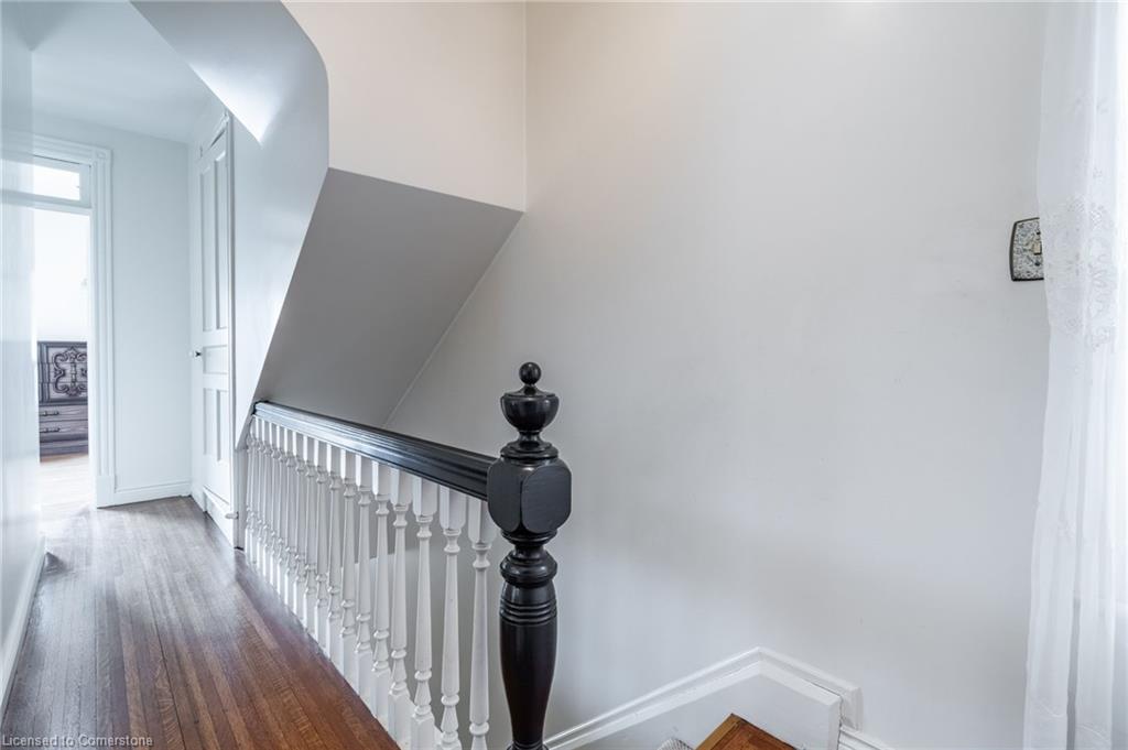 244 Hughson Street N Property Photo 18