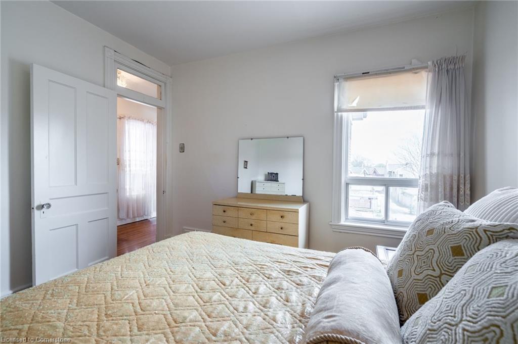 244 Hughson Street N Property Photo 25