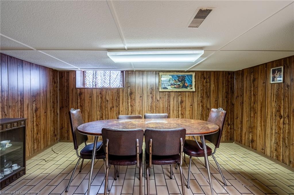 244 Hughson Street N Property Photo 31