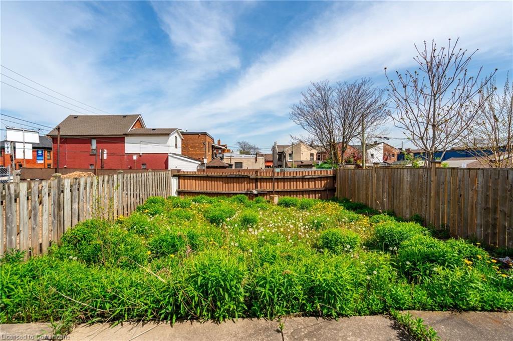 244 Hughson Street N Property Photo 36
