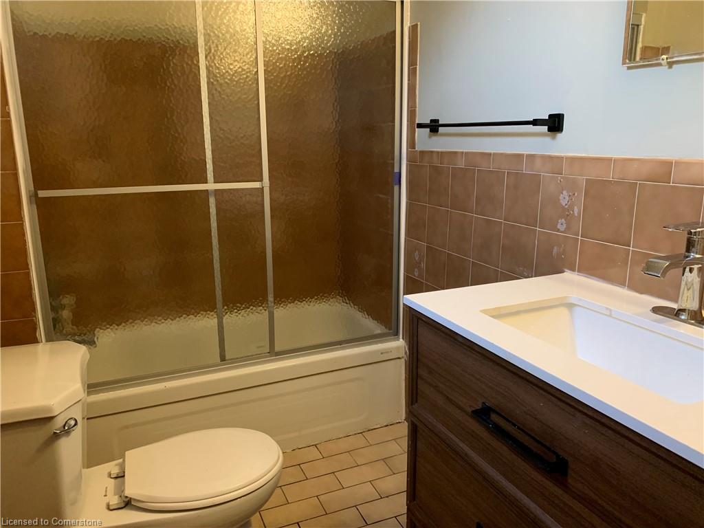 67 Tisdale Street N Property Photo 9