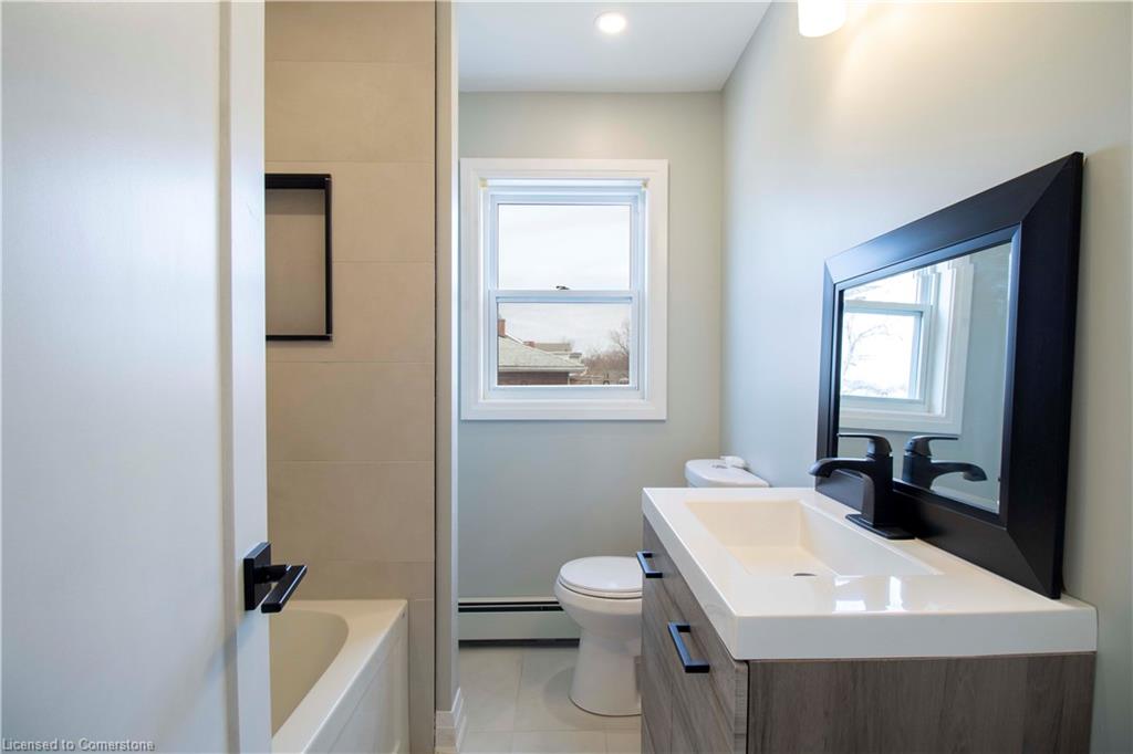 393 Bowen Road Property Photo 10