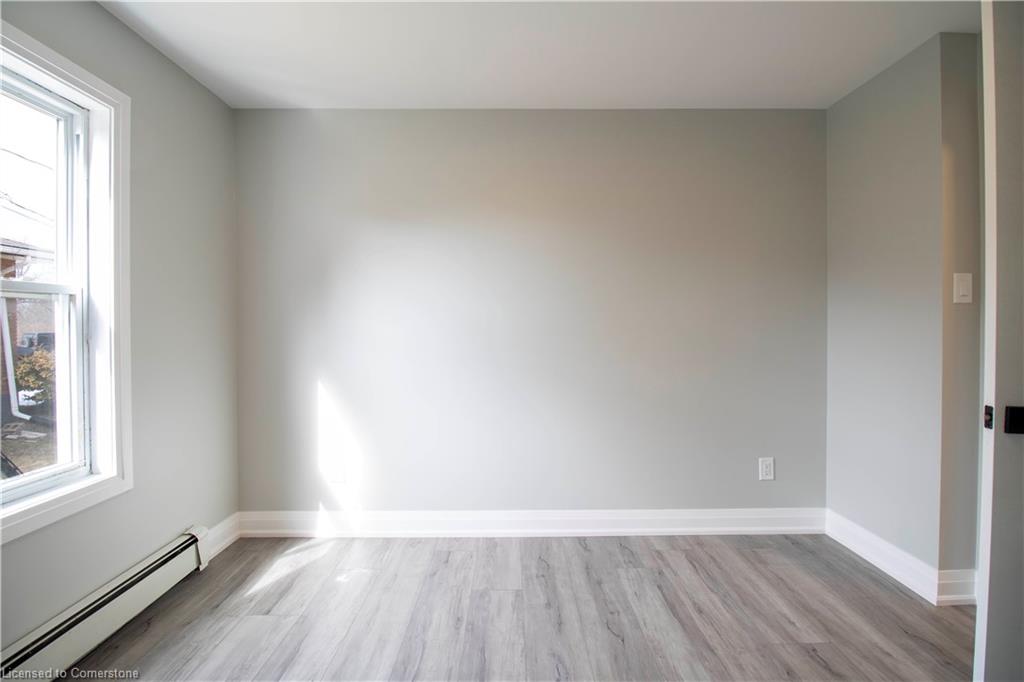 393 Bowen Road Property Photo 11