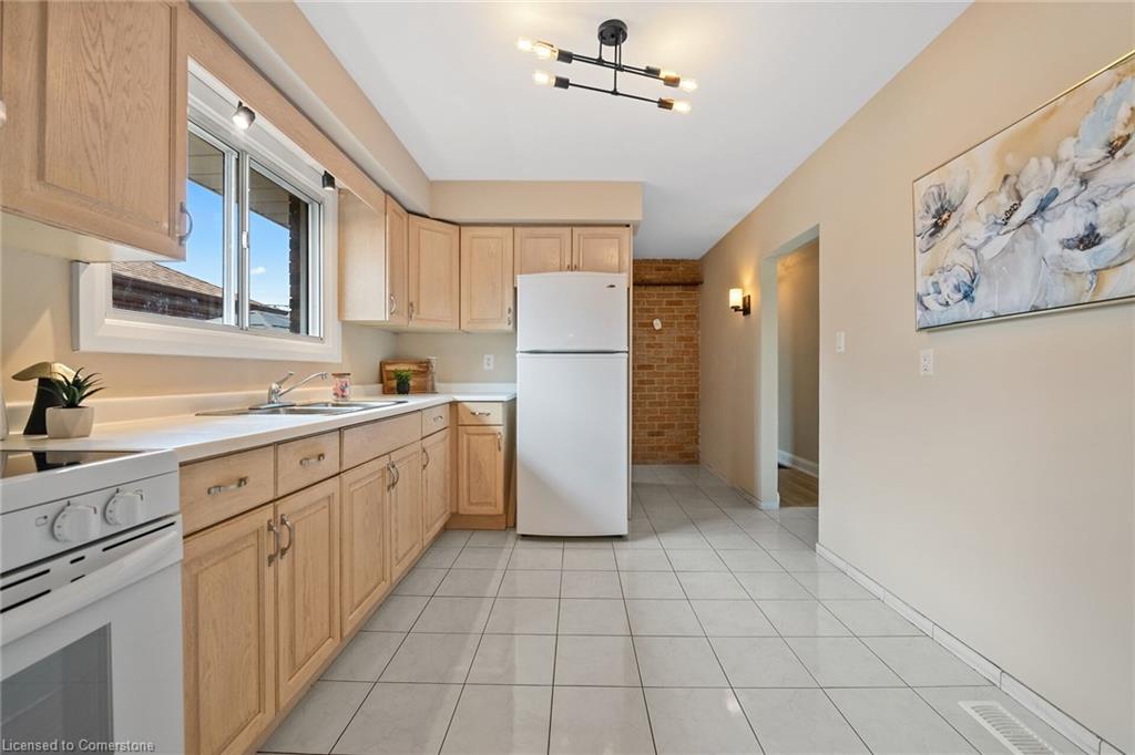 131 Sanatorium Road Property Photo 14