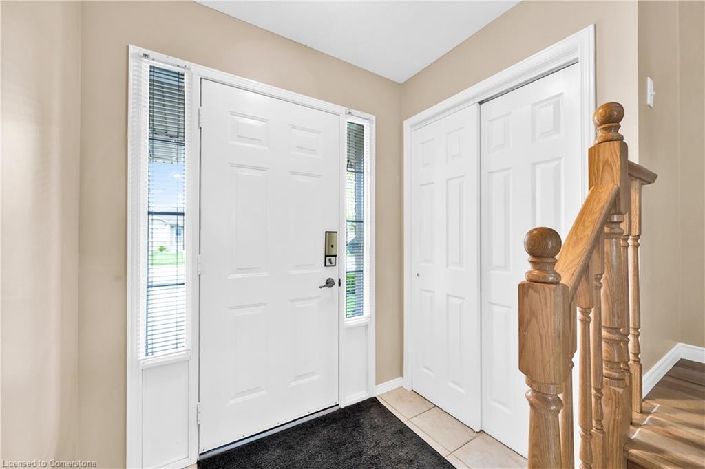 21 Holyoake Drive Property Photo 3