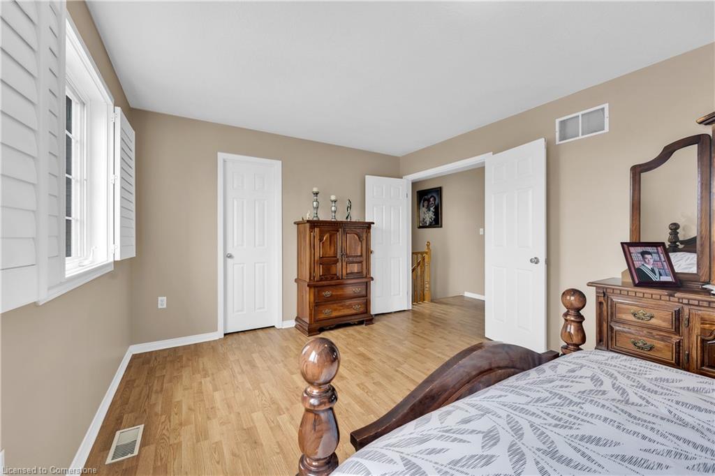 21 Holyoake Drive Property Photo 19