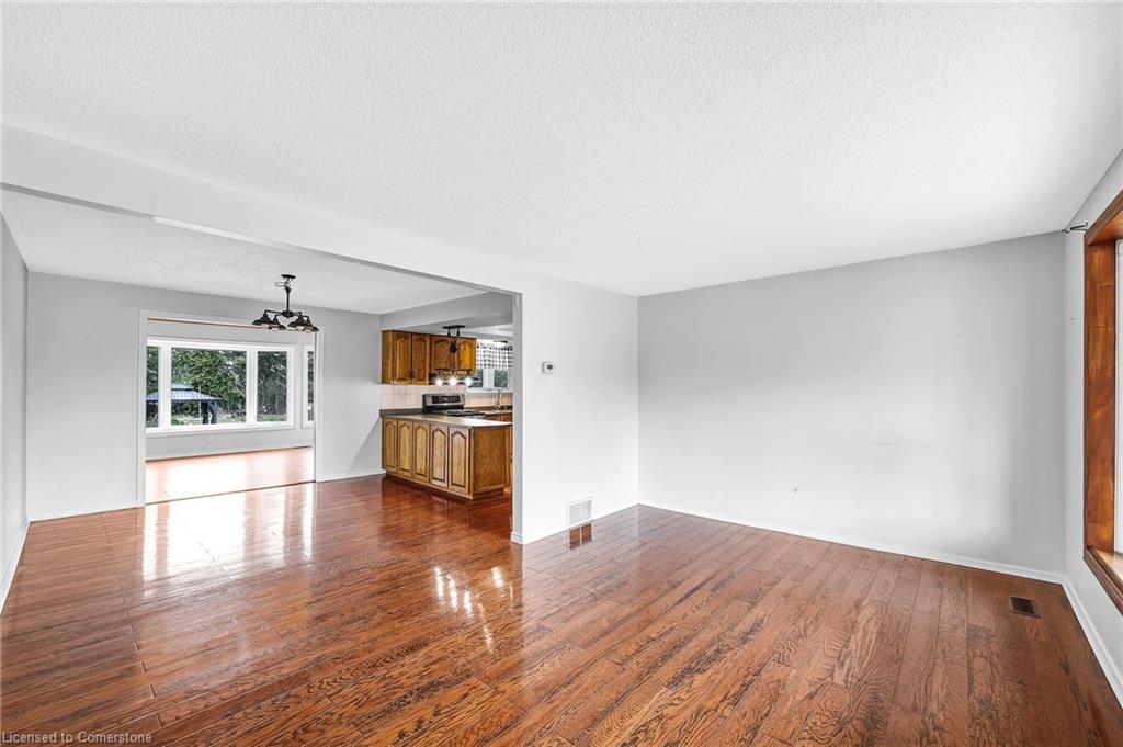 96 Elgin Street Property Photo 9