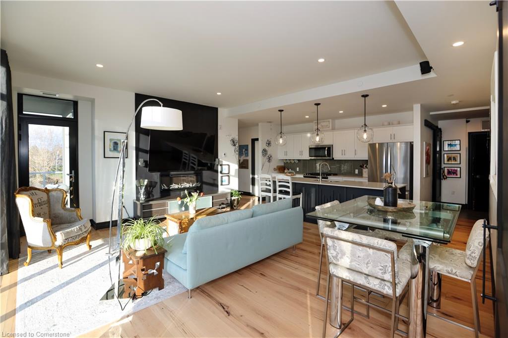 416-38 Harbour Street Property Photo 4
