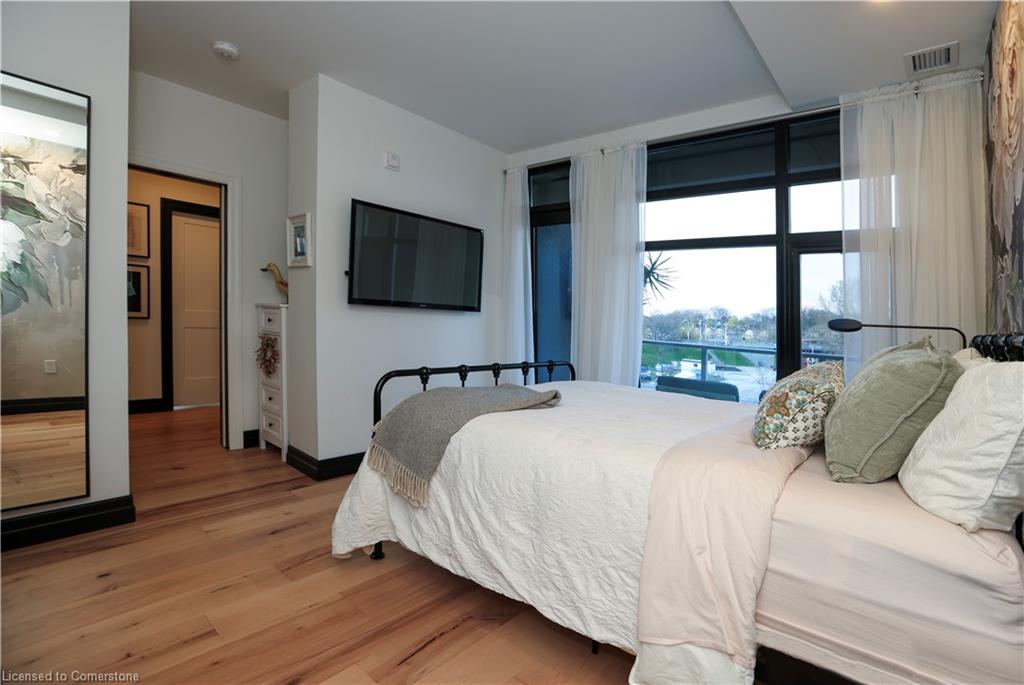 416-38 Harbour Street Property Photo 15