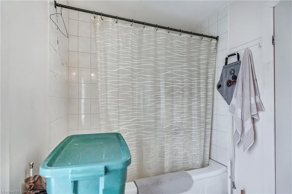 4674 Ryerson Crescent Property Photo 12