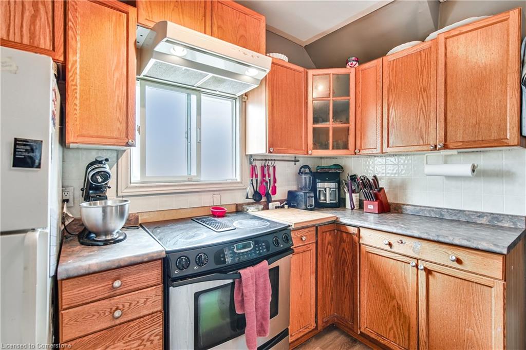 4674 Ryerson Crescent Property Photo 17