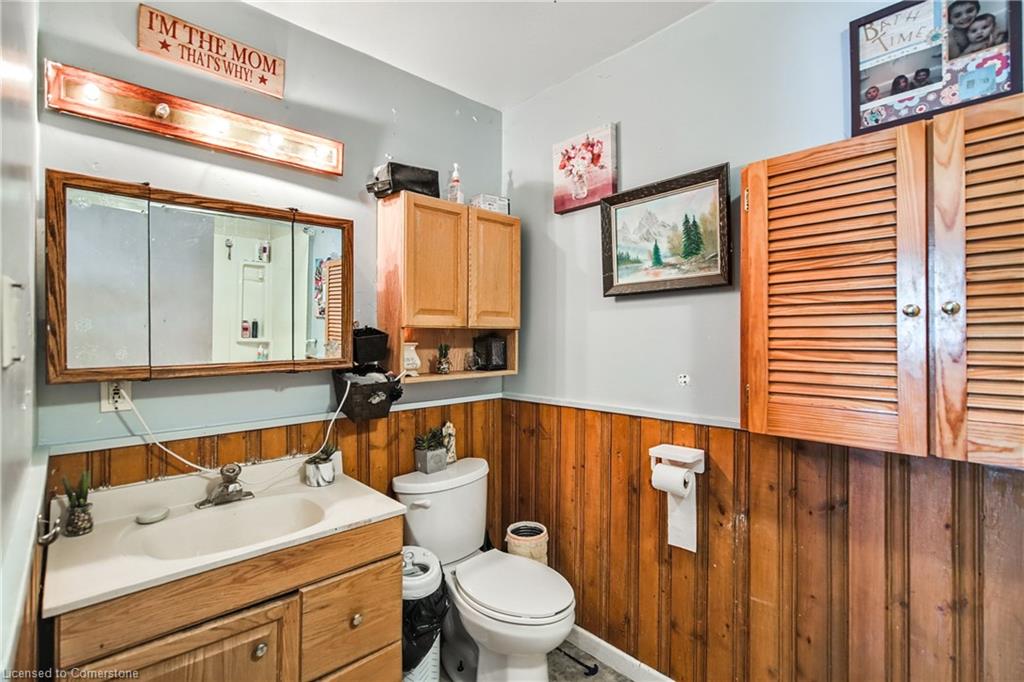 4674 Ryerson Crescent Property Photo 20