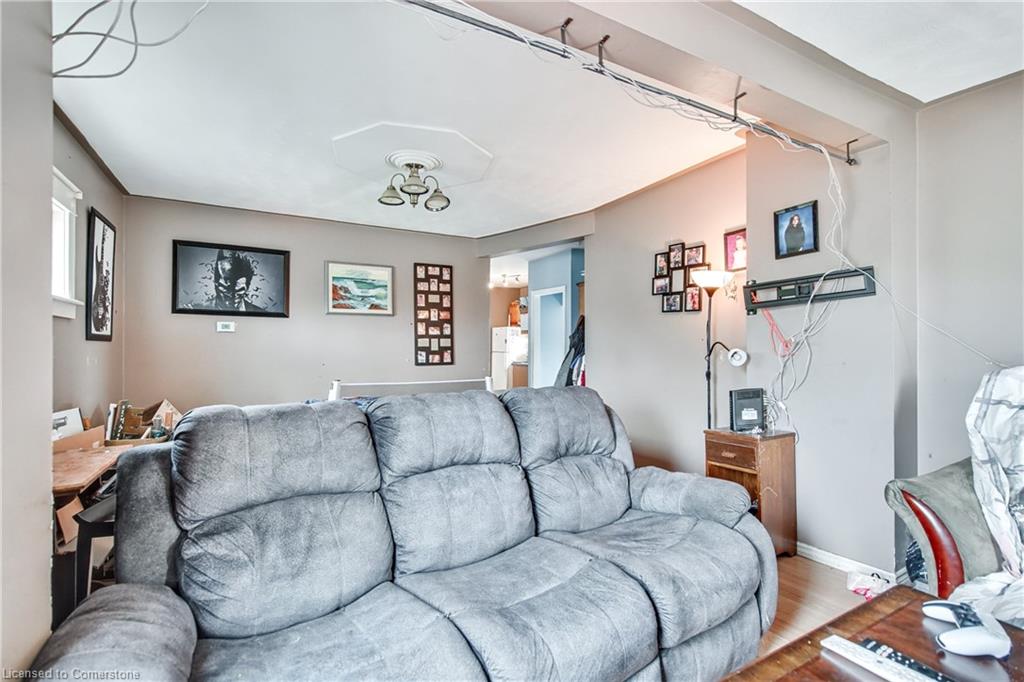 4674 Ryerson Crescent Property Photo 29