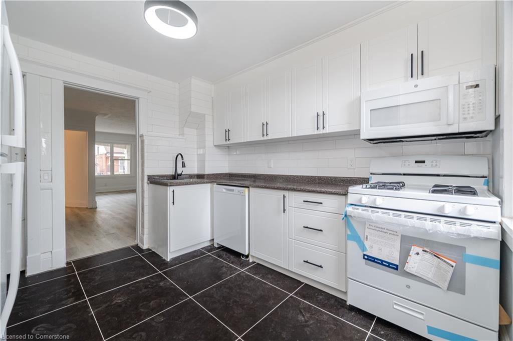 463 Dunsmure Road Property Photo 1