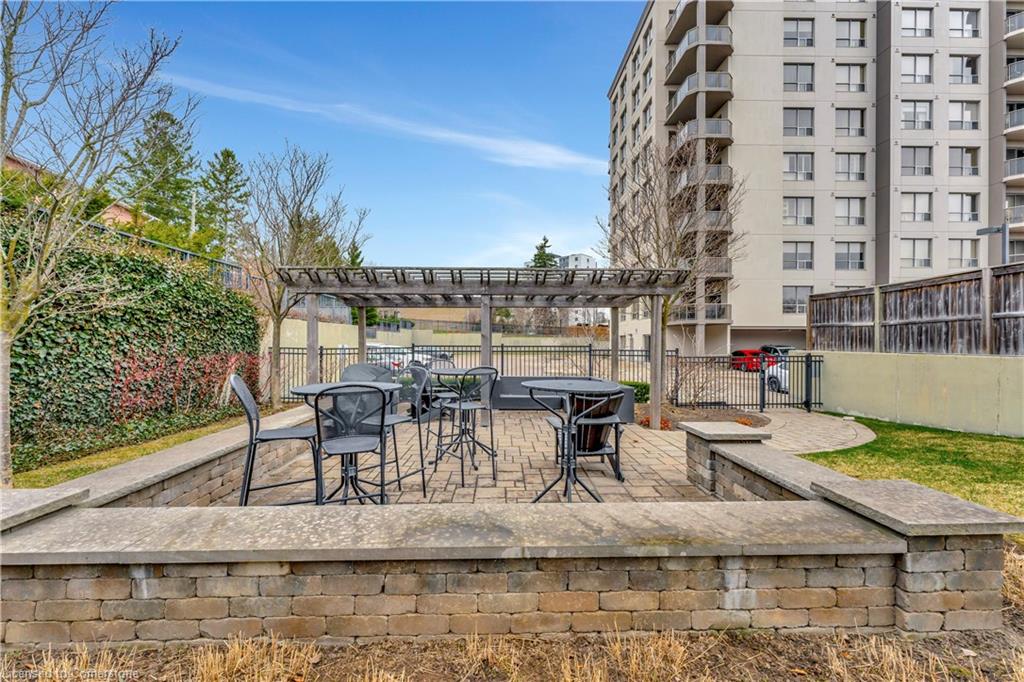 808-539 Belmont Avenue W Property Photo 34
