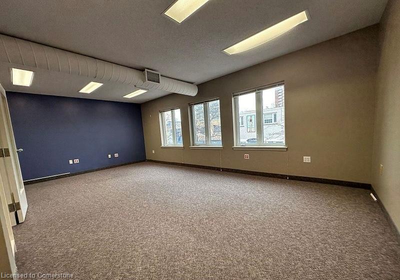 204-442 Brant Street Property Photo 10