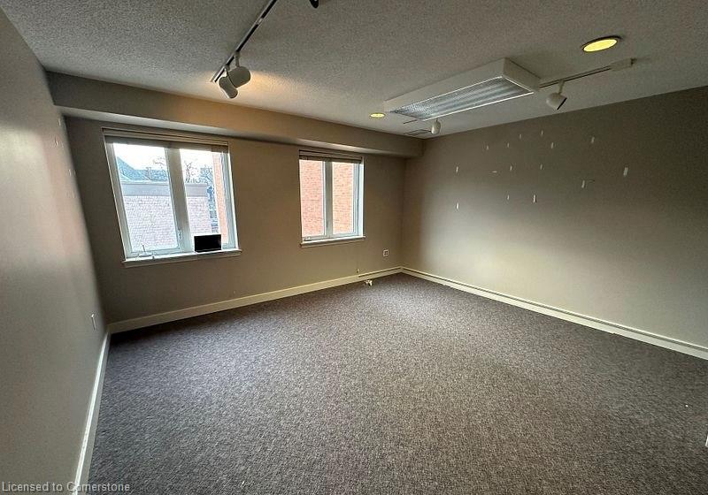 204-442 Brant Street Property Photo 11