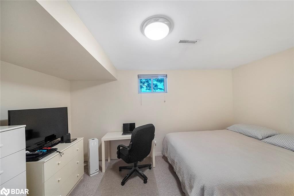11 Robertson Road Property Photo 16