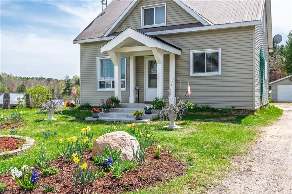 2683 Round Lake Road Property Photo