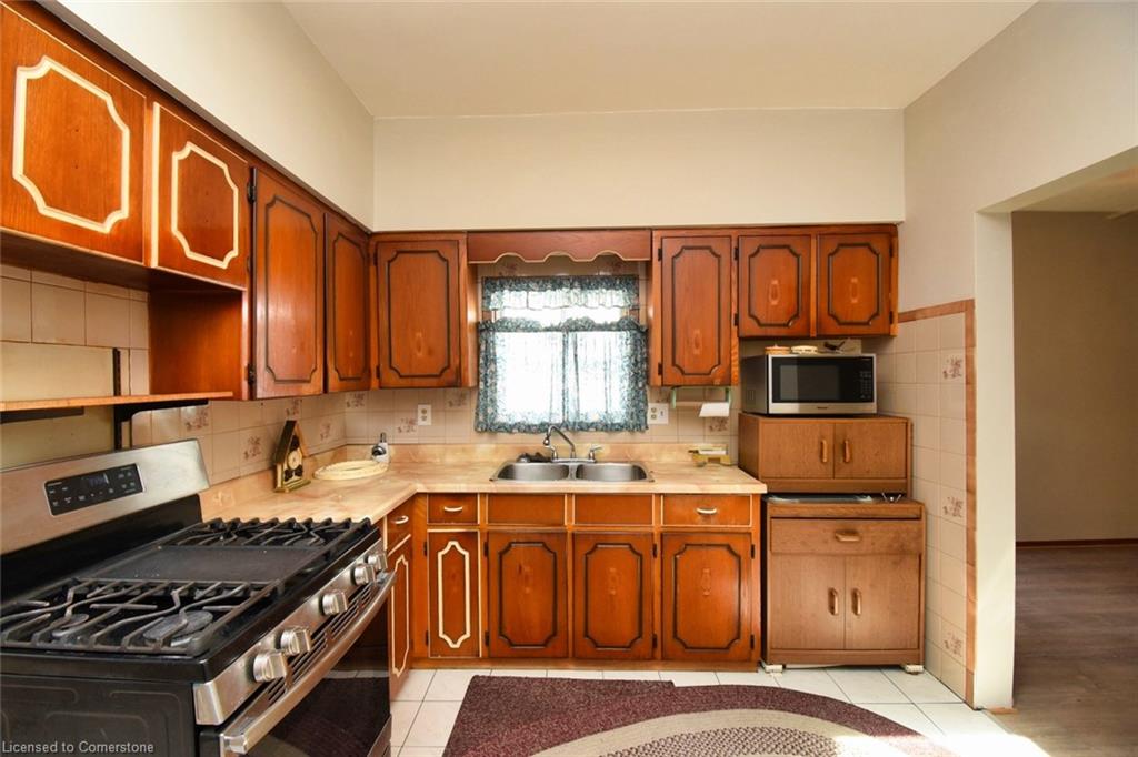 99 Steven Street Property Photo 13