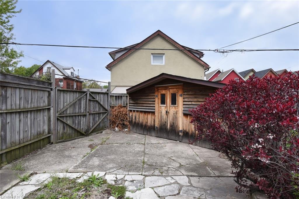 99 Steven Street Property Photo 31