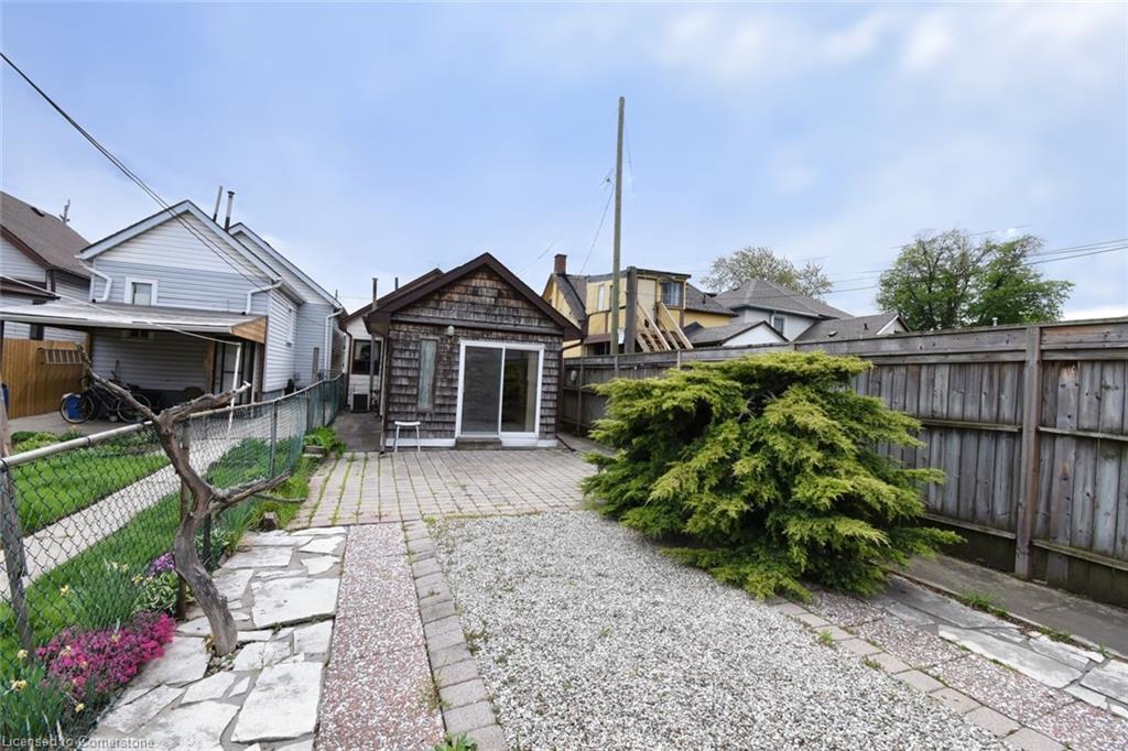 99 Steven Street Property Photo 35