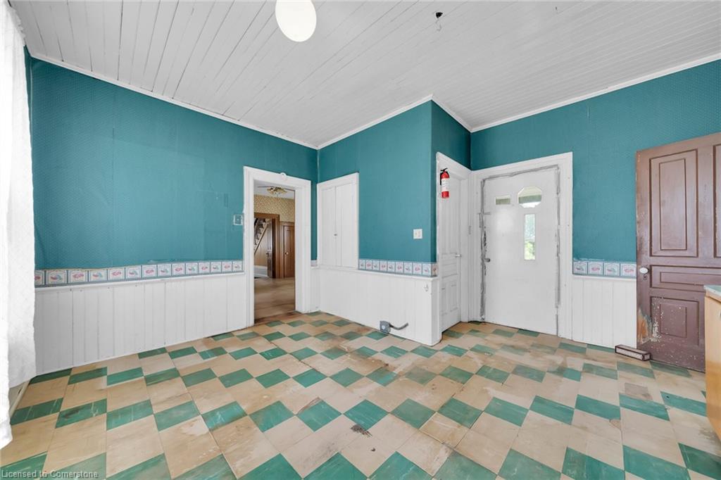 534 Haldimand Road 32 Property Photo 10