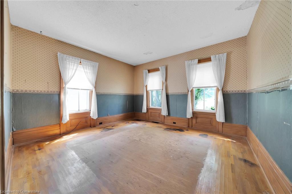 534 Haldimand Road 32 Property Photo 16