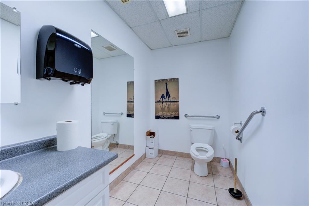 37 Adams Boulevard Property Photo 13