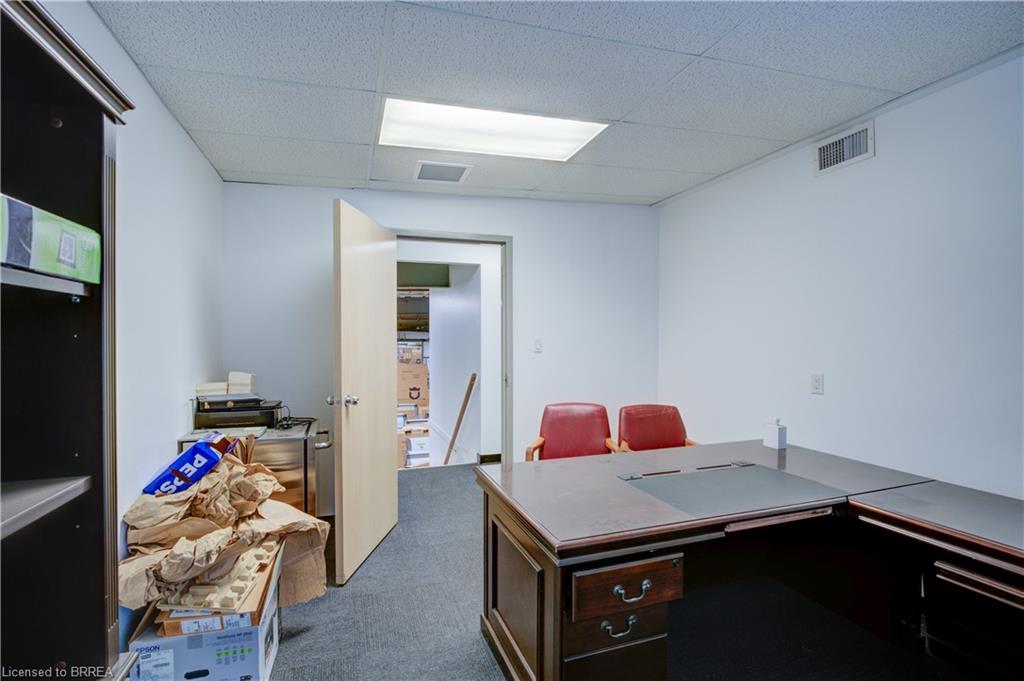 37 Adams Boulevard Property Photo 15