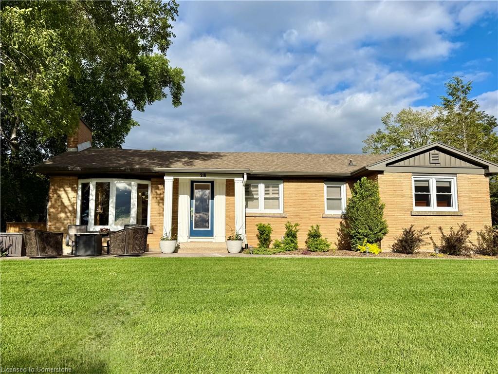 28 Donjon Boulevard Property Photo 1