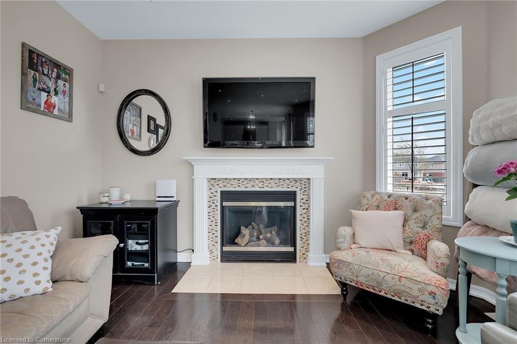 56 Nanaimo Crescent Property Photo 14